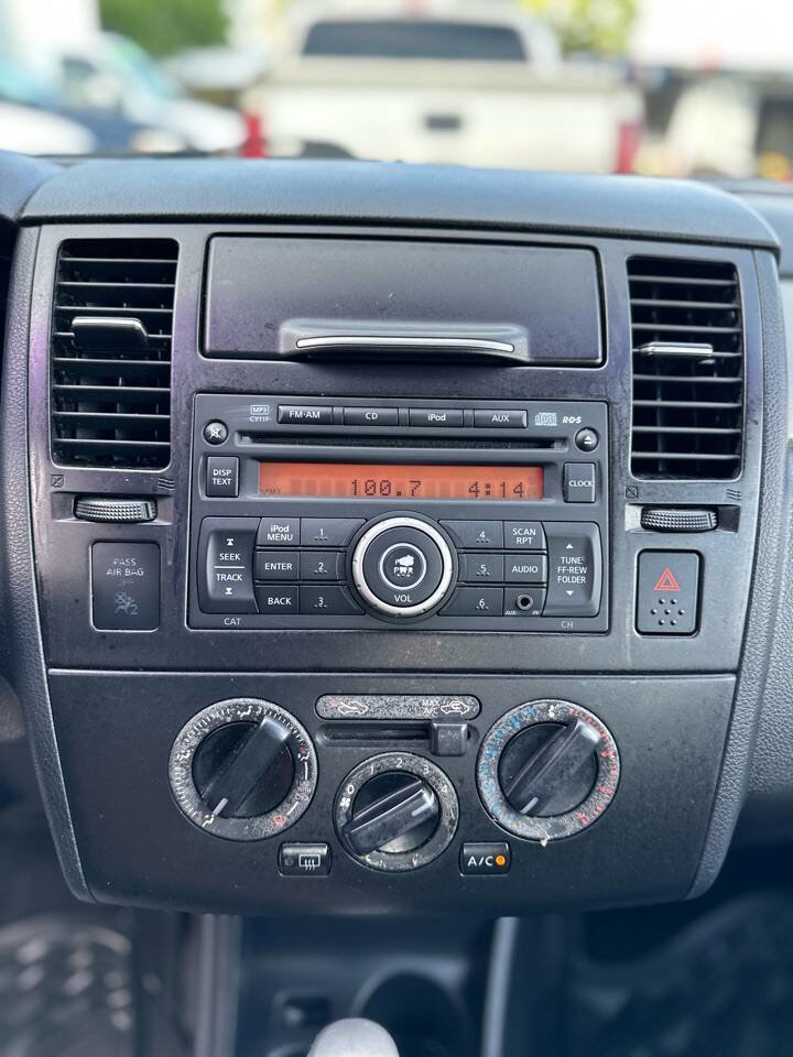 Used 2012 Nissan Versa 1.8 S w/ Special Edition Pkg image 13