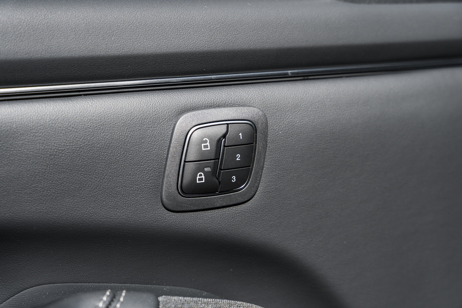 New 2025 Ford Mustang Mach-E Premium image 38