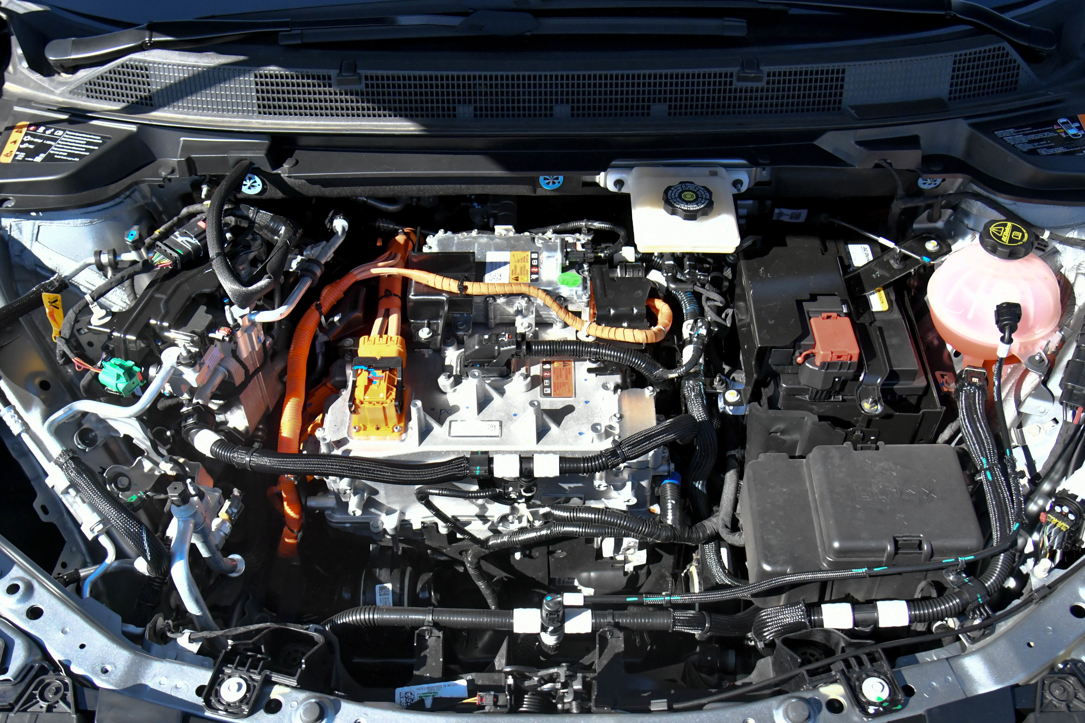 Used 2025 Chevrolet Equinox EV LT w/ Convenience Package image 56