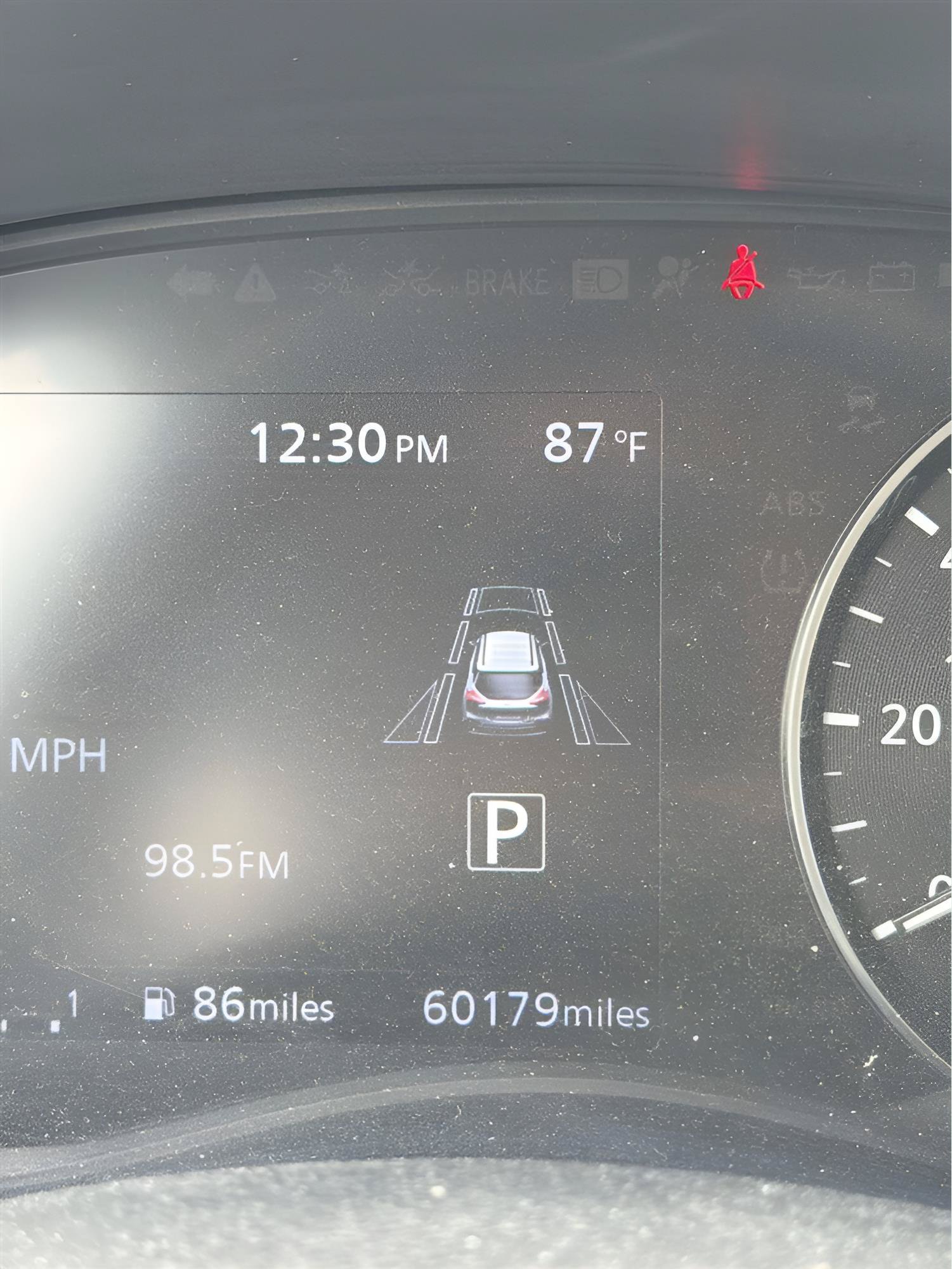 Used 2021 Nissan Kicks SR FWD image 11