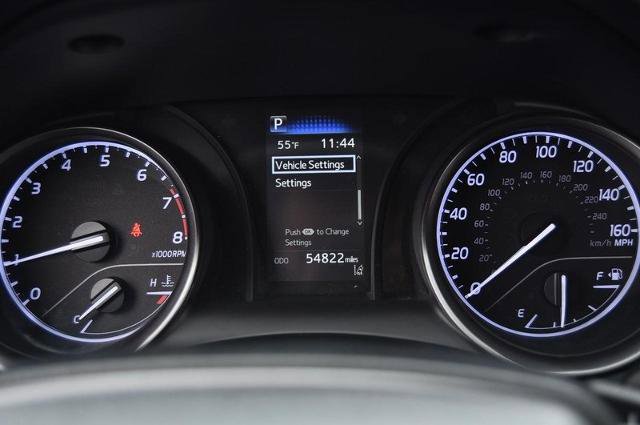 Used 2021 Toyota Camry SE image 11