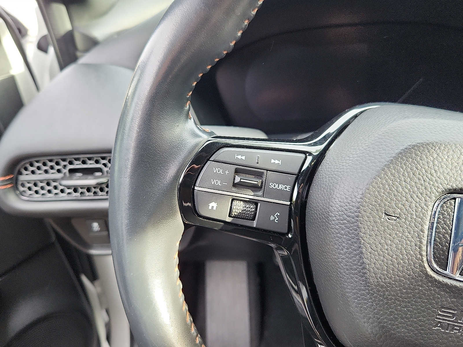 Certified 2024 Honda HR-V Sport image 20