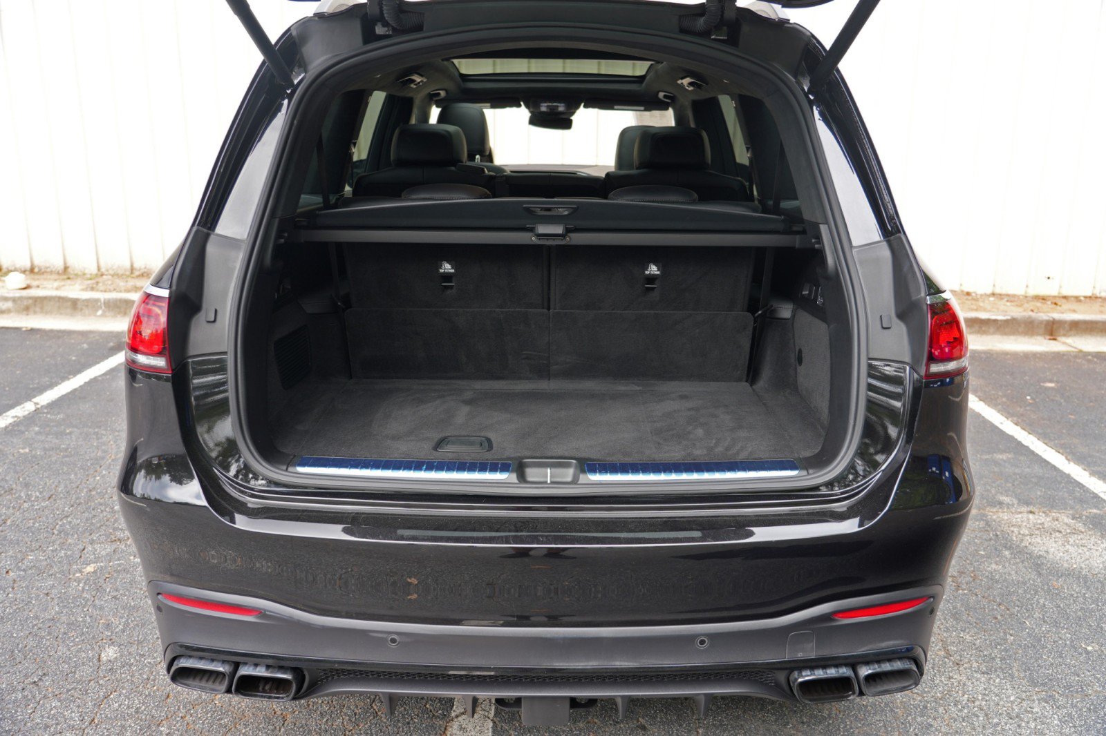 Used 2023 Mercedes-Benz GLS 63 AMG 4MATIC image 11