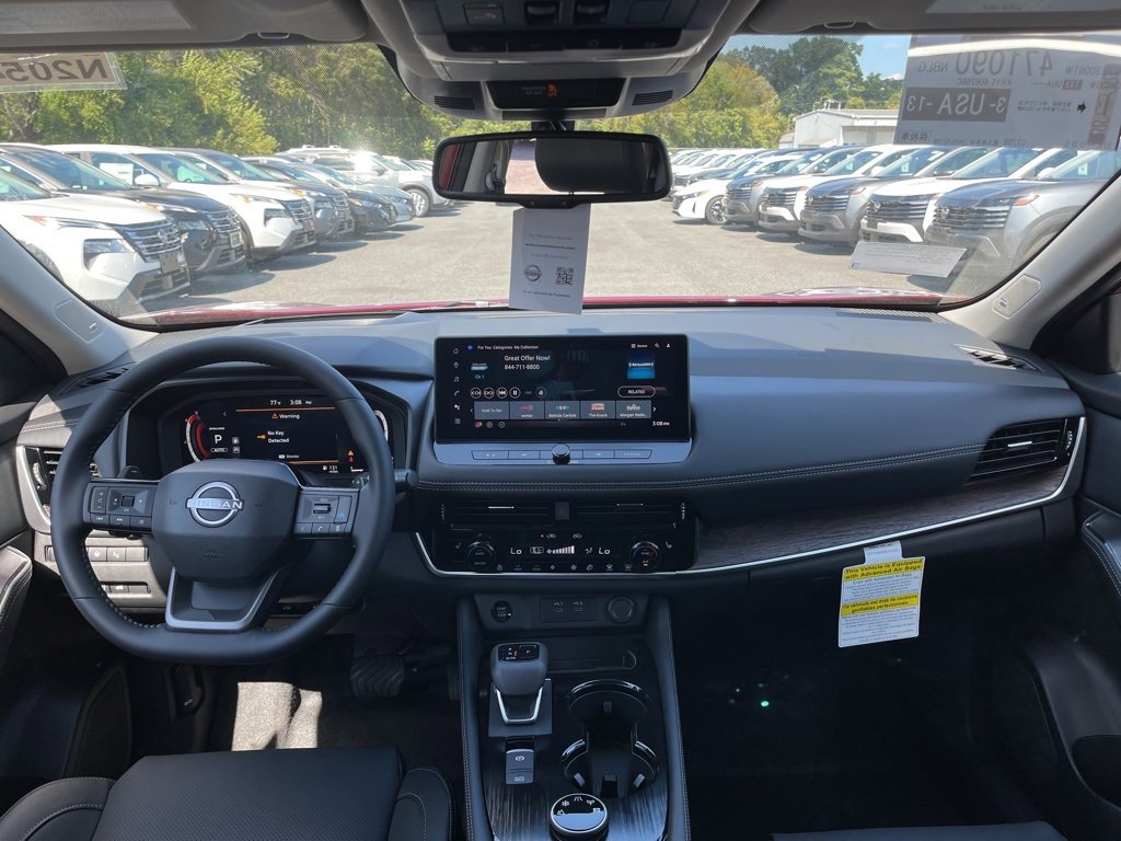 New 2026 Nissan Rogue Platinum w/ Platinum Premium Package image 6