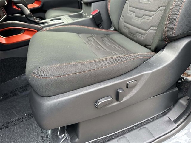 New 2026 Nissan Frontier PRO-4X w/ Pro-4x Convenience Package image 15