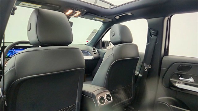 Used 2024 Mercedes-Benz EQB 250+ w/ Driver Assistance Package image 30