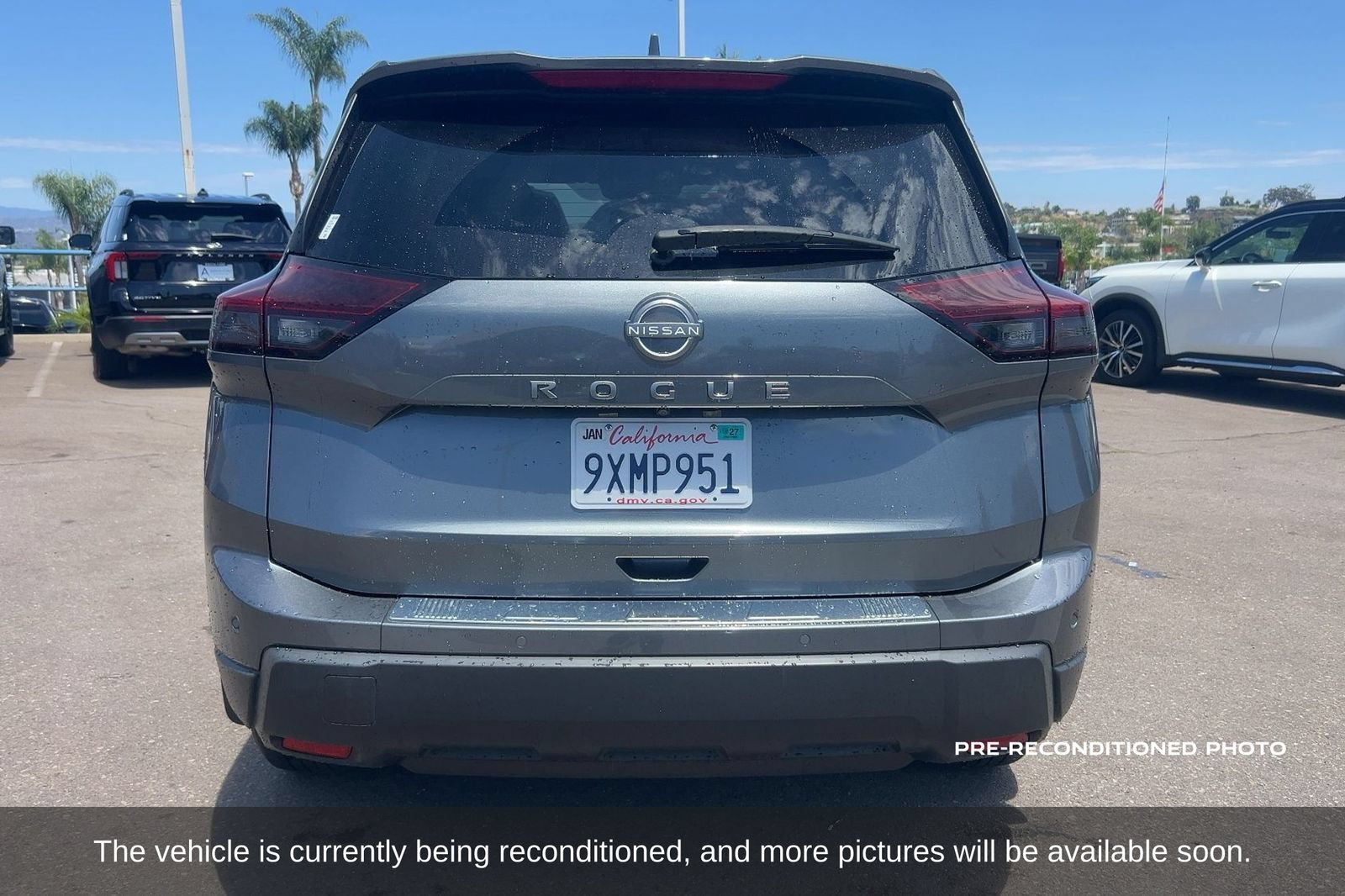 Used 2026 Nissan Rogue SV FWD image 7