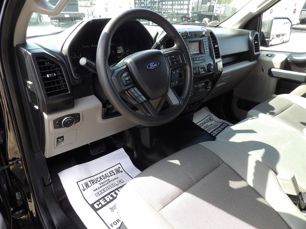 Used 2019 Ford F150 XL w/ Equipment Group 101A Mid RWD image 16