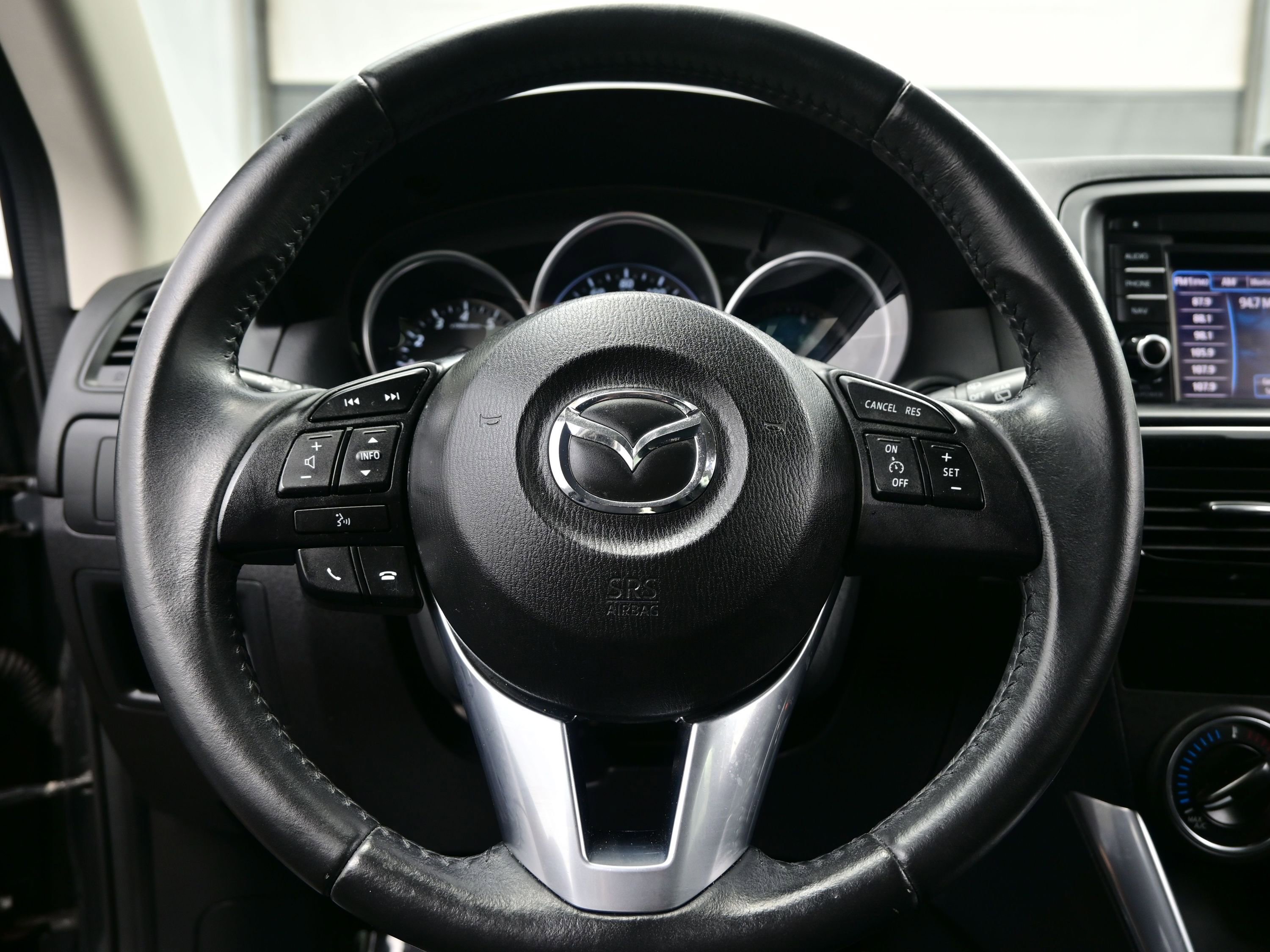 Used 2015 MAZDA CX-5 Touring image 22