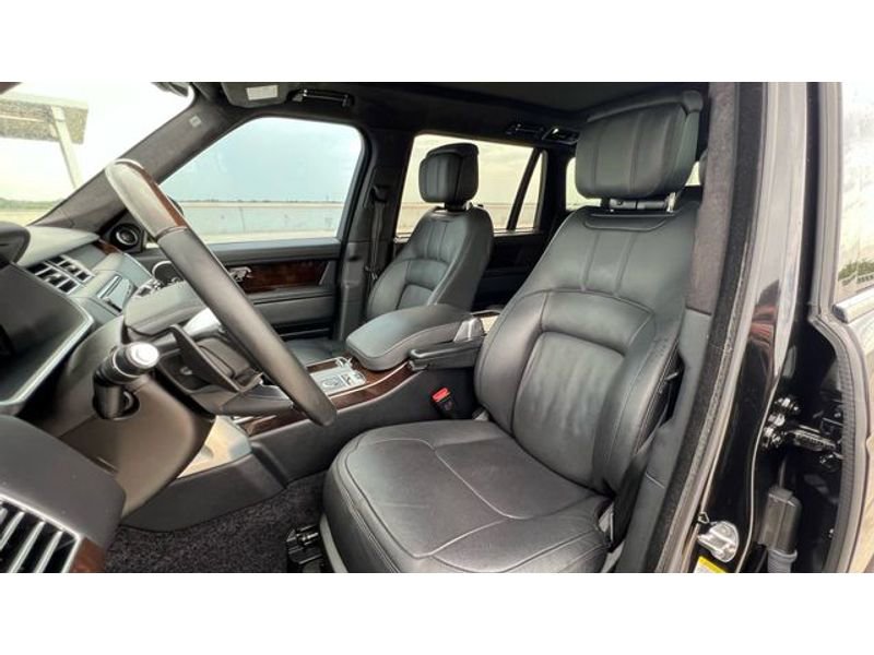 Used 2019 Land Rover Range Rover Long Wheelbase Supercharged image 29