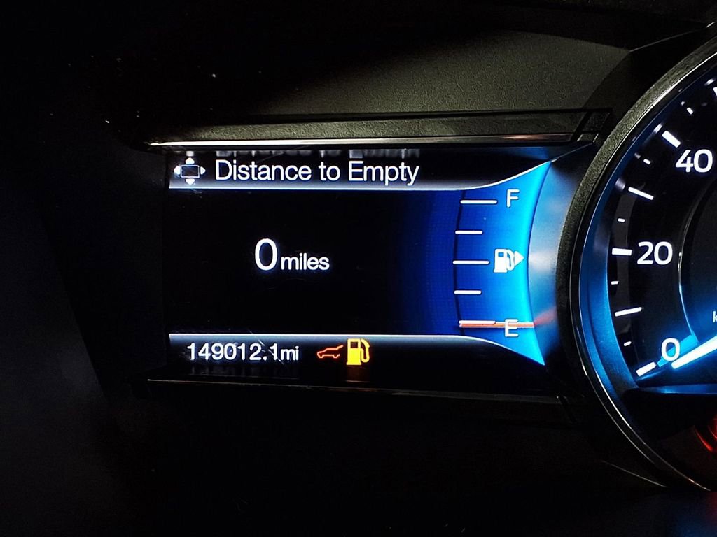 Used 2017 Ford Explorer Limited w/ Equipment Group 301A FWD image 19