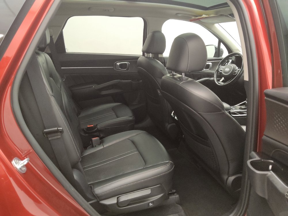 Used 2021 Kia Sorento SX image 19