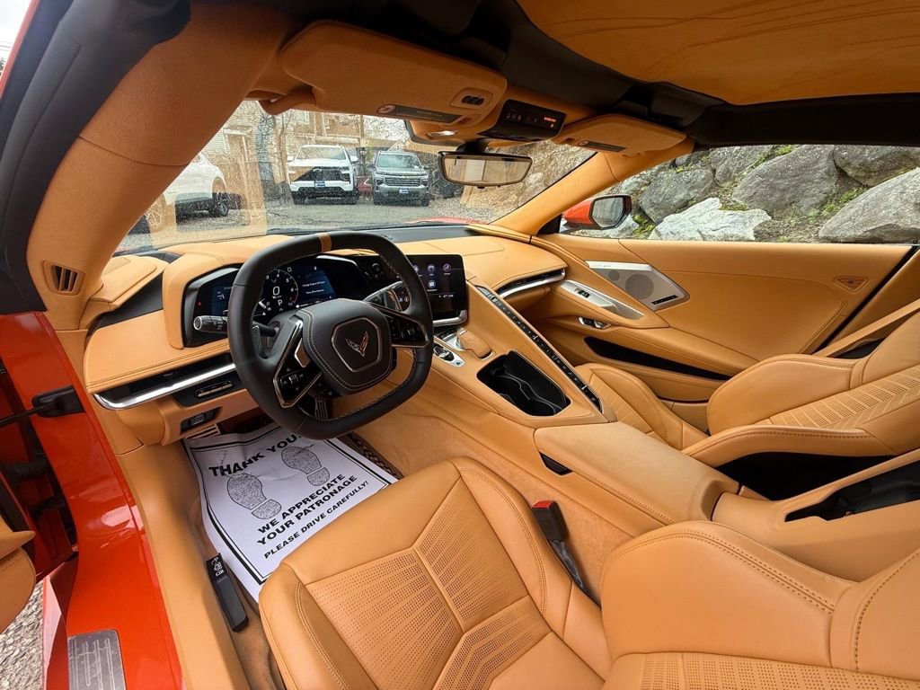 Used 2020 Chevrolet Corvette Stingray Premium Cpe w/ 3LT Preferred Equipment Group image 17