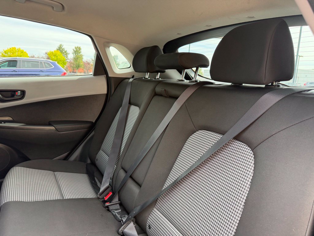 Used 2020 Hyundai Kona SEL w/ Cargo Package FWD image 29