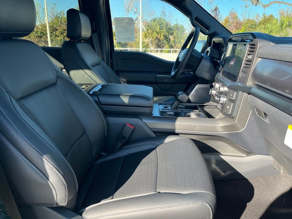 New 2026 Ford F150 Lariat w/ Equipment Group 502A High image 28