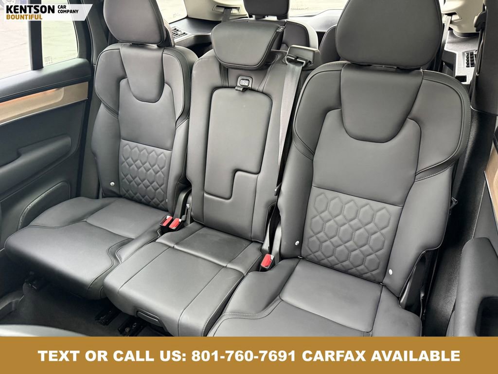 Used 2025 Volvo XC90 B5 Plus AWD/4WD image 33