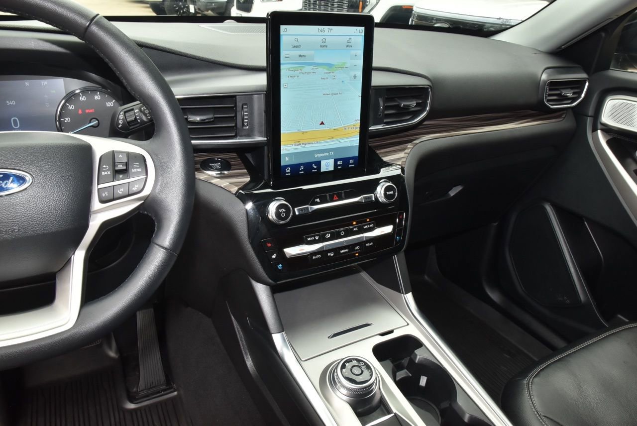 Certified 2024 Ford Explorer Limited w/ Limited Technology Package image 28