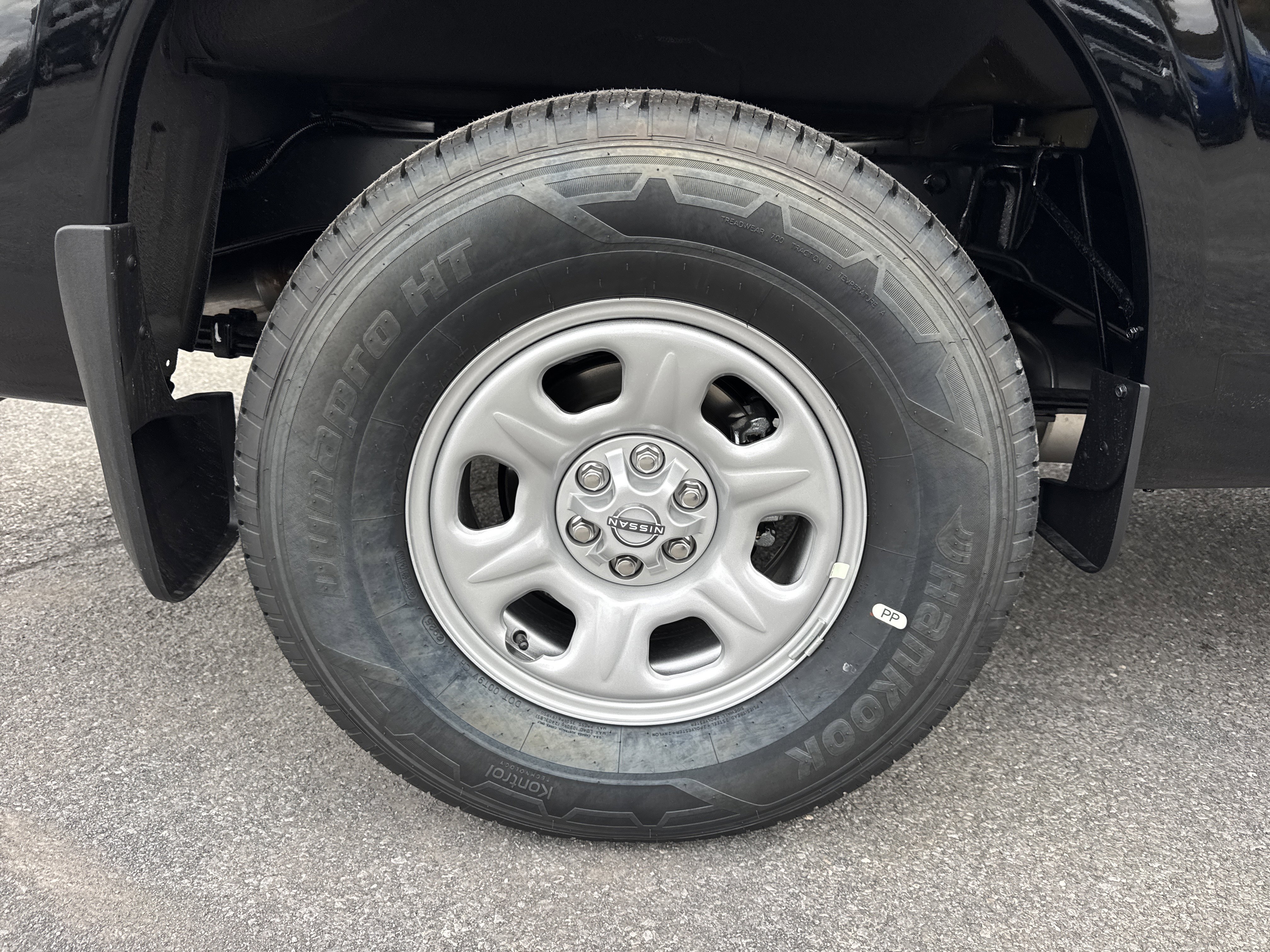 New 2026 Nissan Frontier S image 28