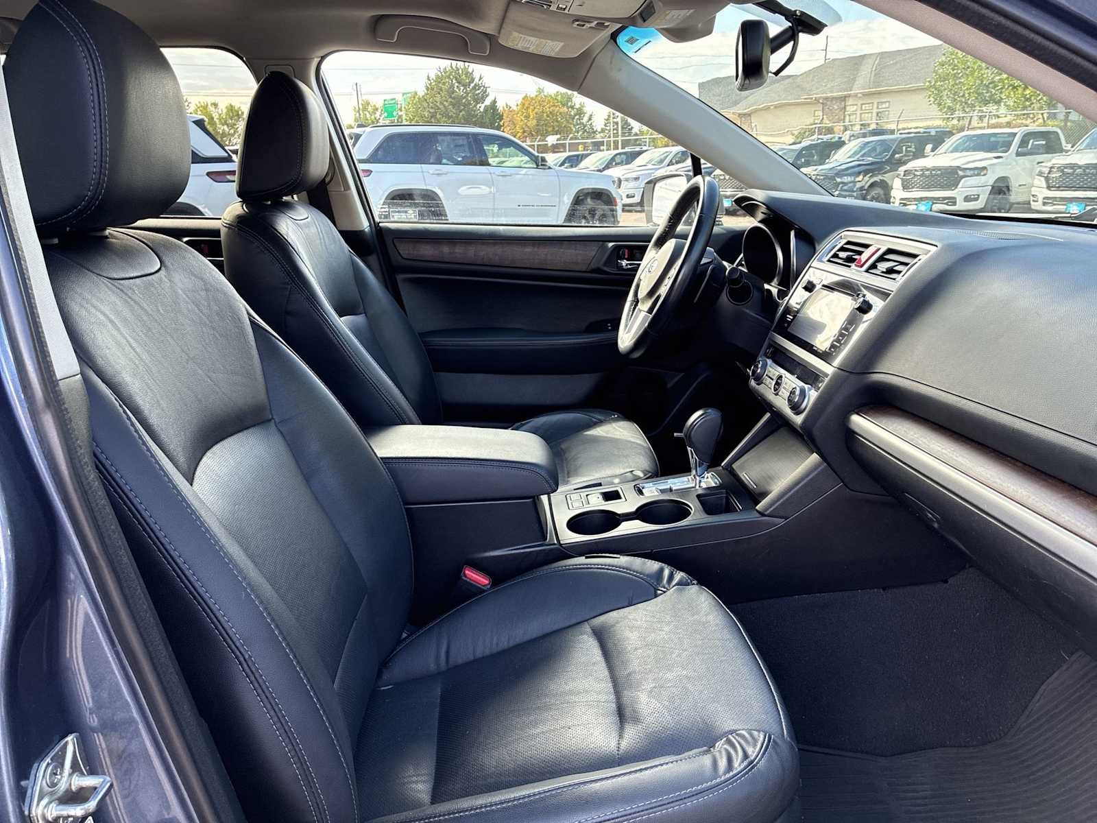 Used 2016 Subaru Outback 2.5i Limited AWD/4WD image 25
