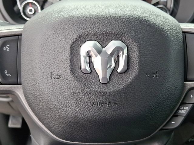 Used 2024 RAM 2500 Tradesman w/ Chrome Appearance Group image 19