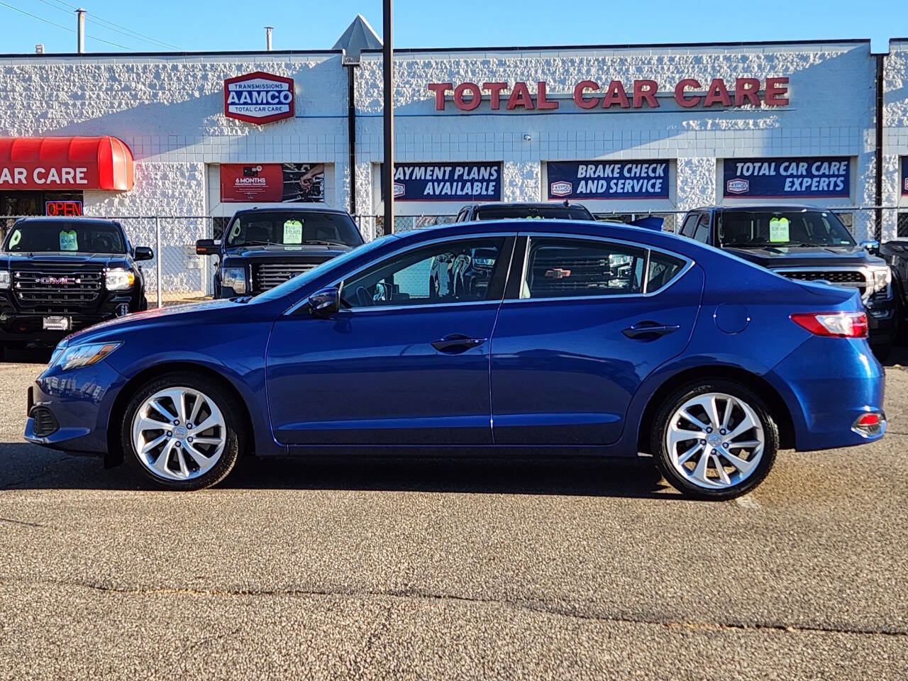 Used 2016 Acura ILX image 2