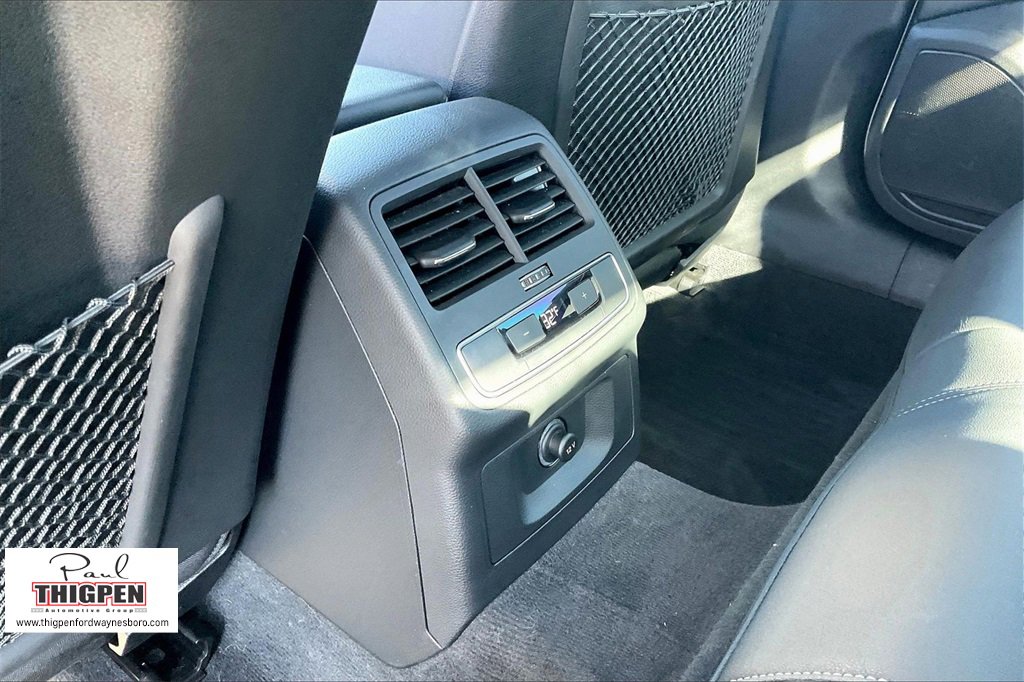 Used 2023 Audi A4 2.0T Premium image 32