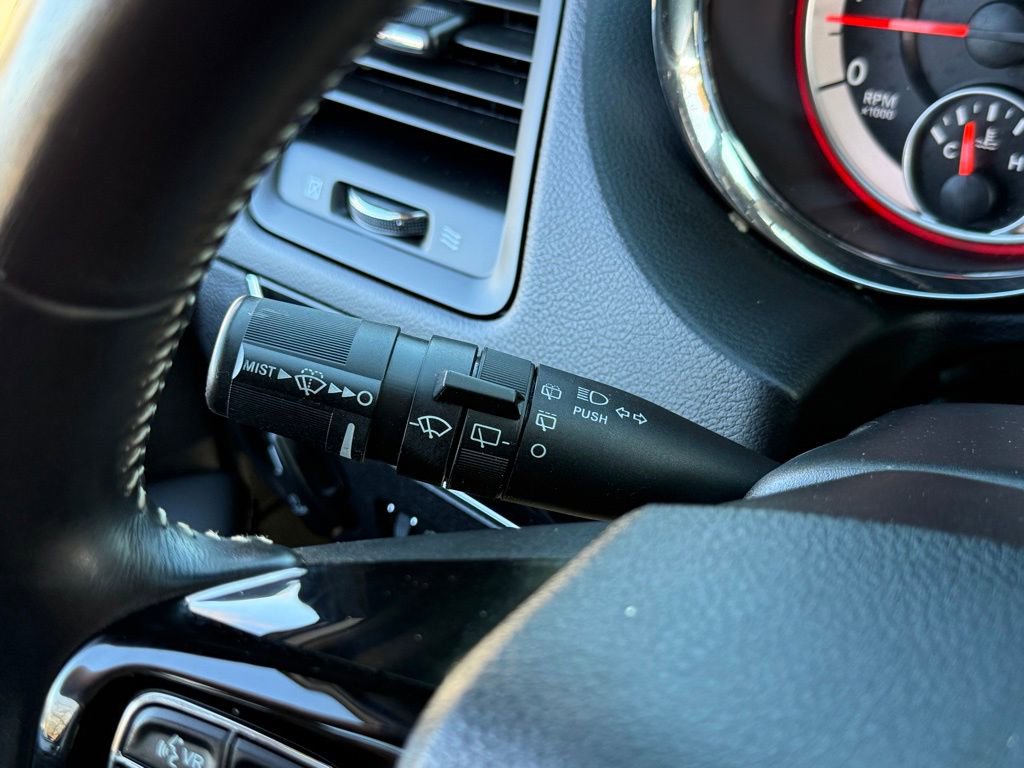 Used 2018 Dodge Grand Caravan SE image 23