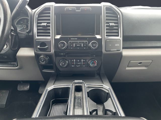 Used 2016 Ford F150 XLT w/ Equipment Group 302A Luxury image 11