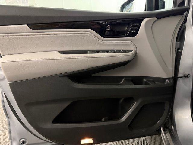 Used 2024 Honda Odyssey Touring image 7