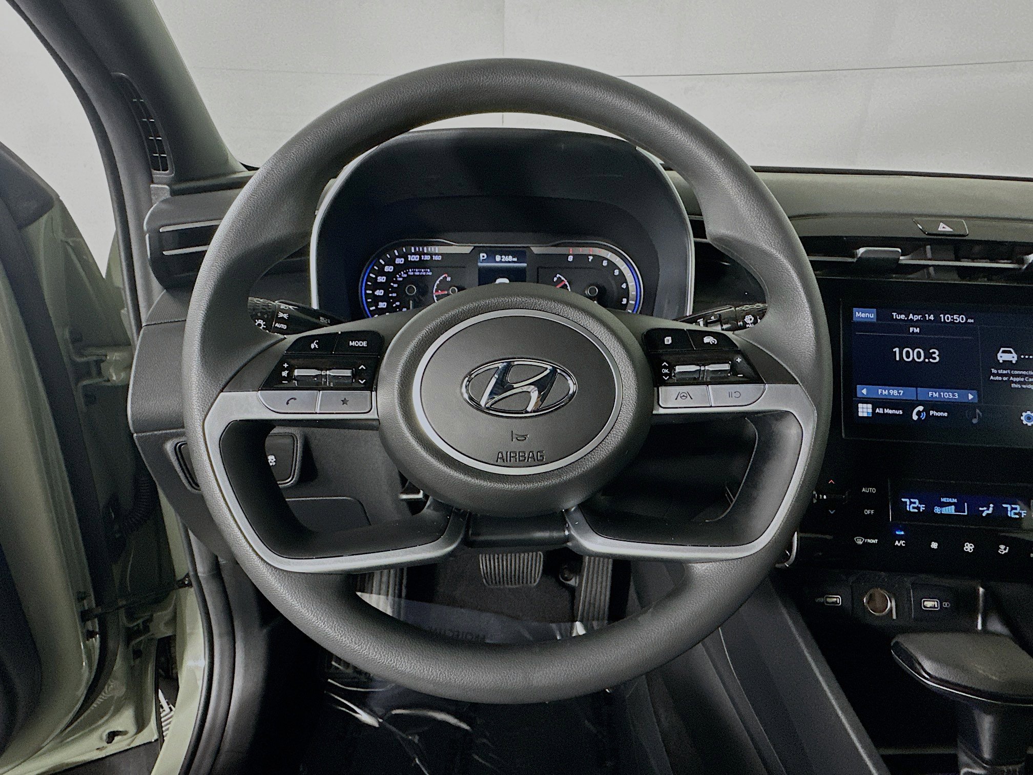 Used 2024 Hyundai Santa Cruz SEL FWD image 15