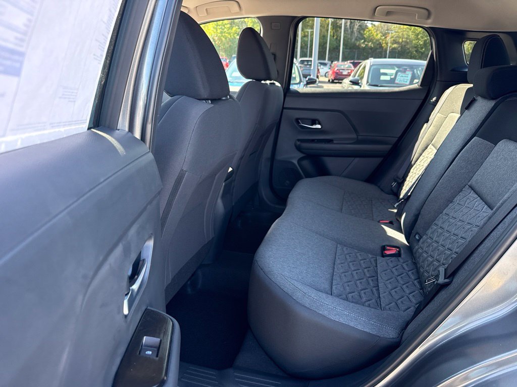 New 2027 Nissan Kicks SV AWD/4WD image 12