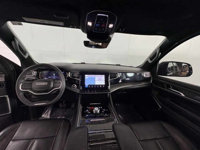 Used 2022 Jeep Wagoneer Series III w/ Premium Group I image 18