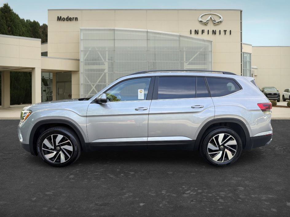 Used 2025 Volkswagen Atlas SE FWD image 7