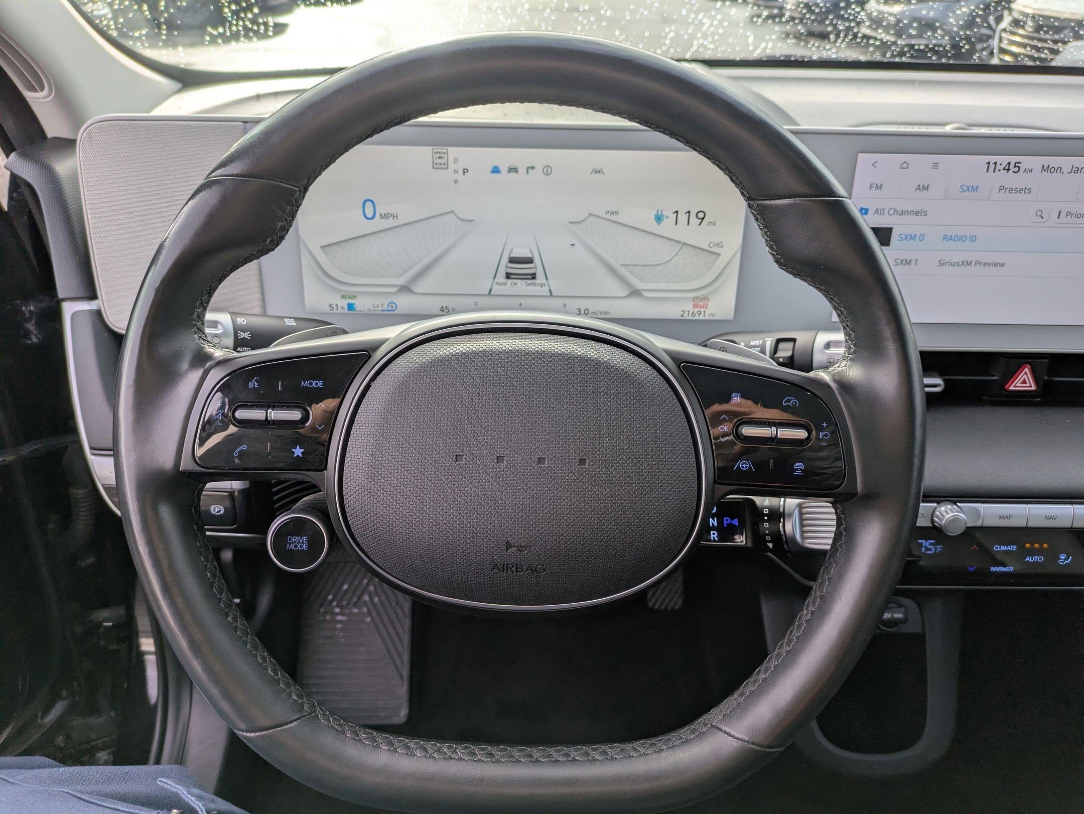 Used 2023 Hyundai Ioniq 5 Limited image 18