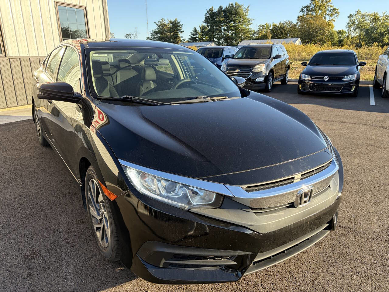 Used 2018 Honda Civic EX image 4