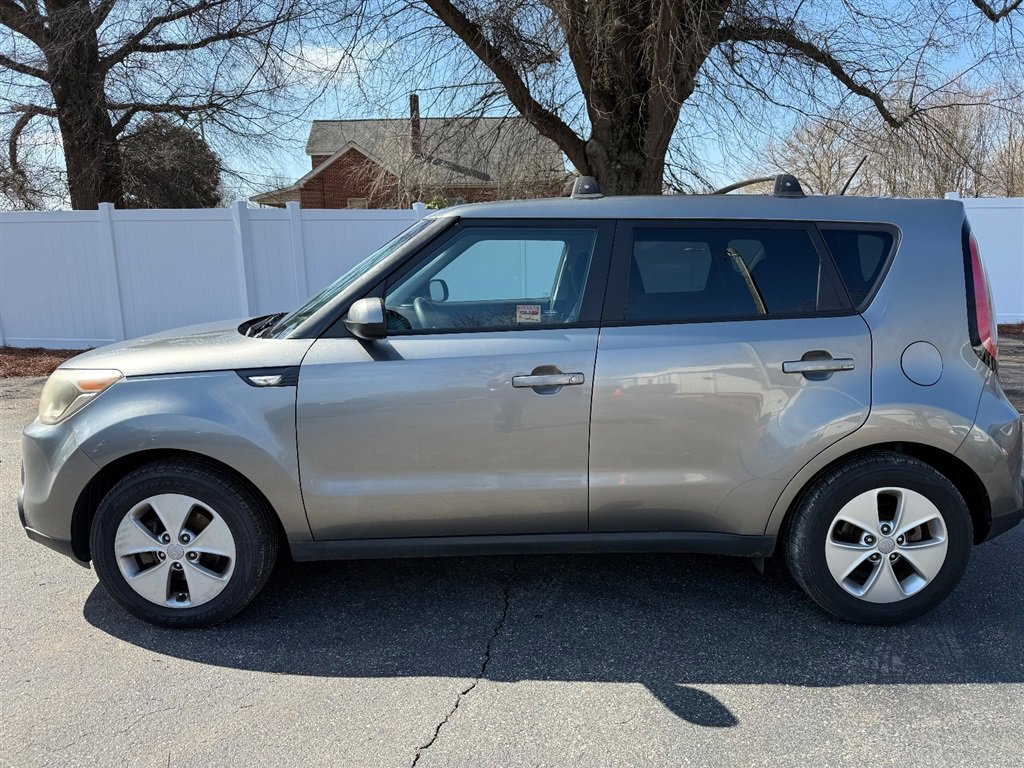 Used 2014 Kia Soul image 2