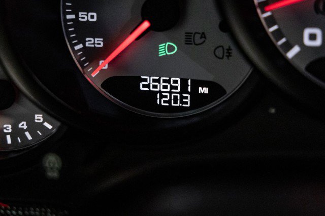 Used 2015 Porsche 911 Turbo S image 46