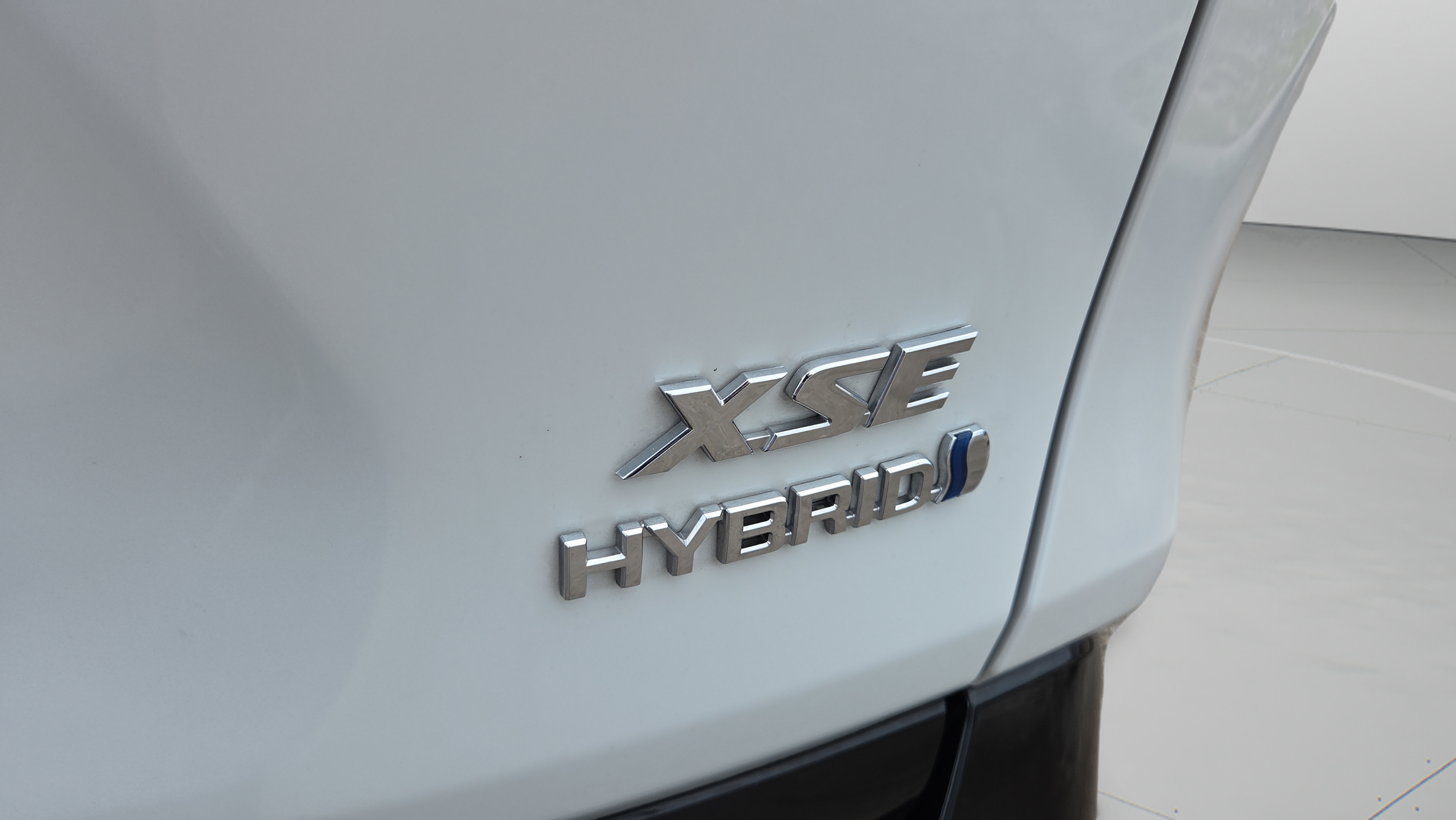 Used 2023 Toyota RAV4 XSE AWD/4WD image 38