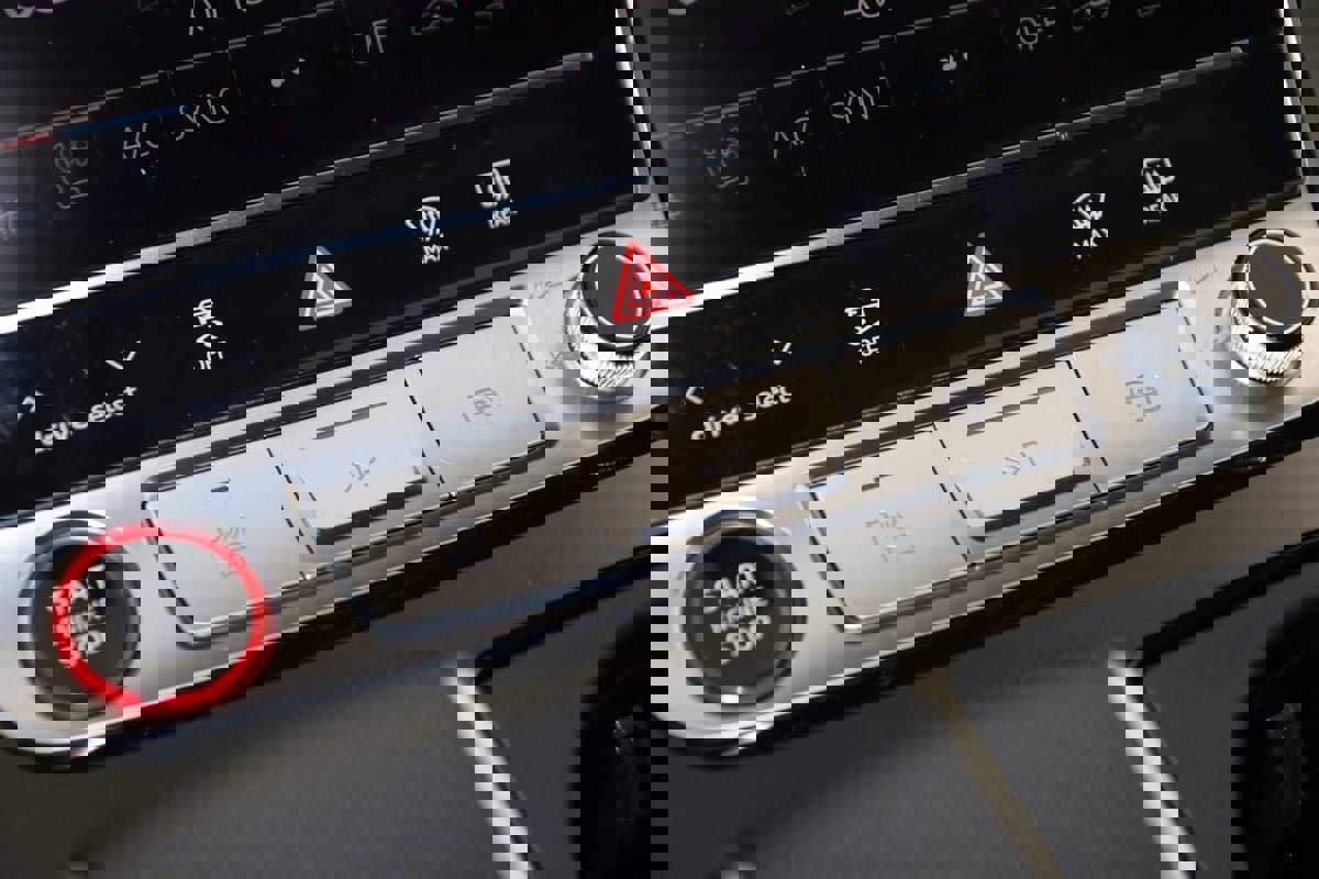 Used 2024 Audi SQ8 Premium Plus image 36