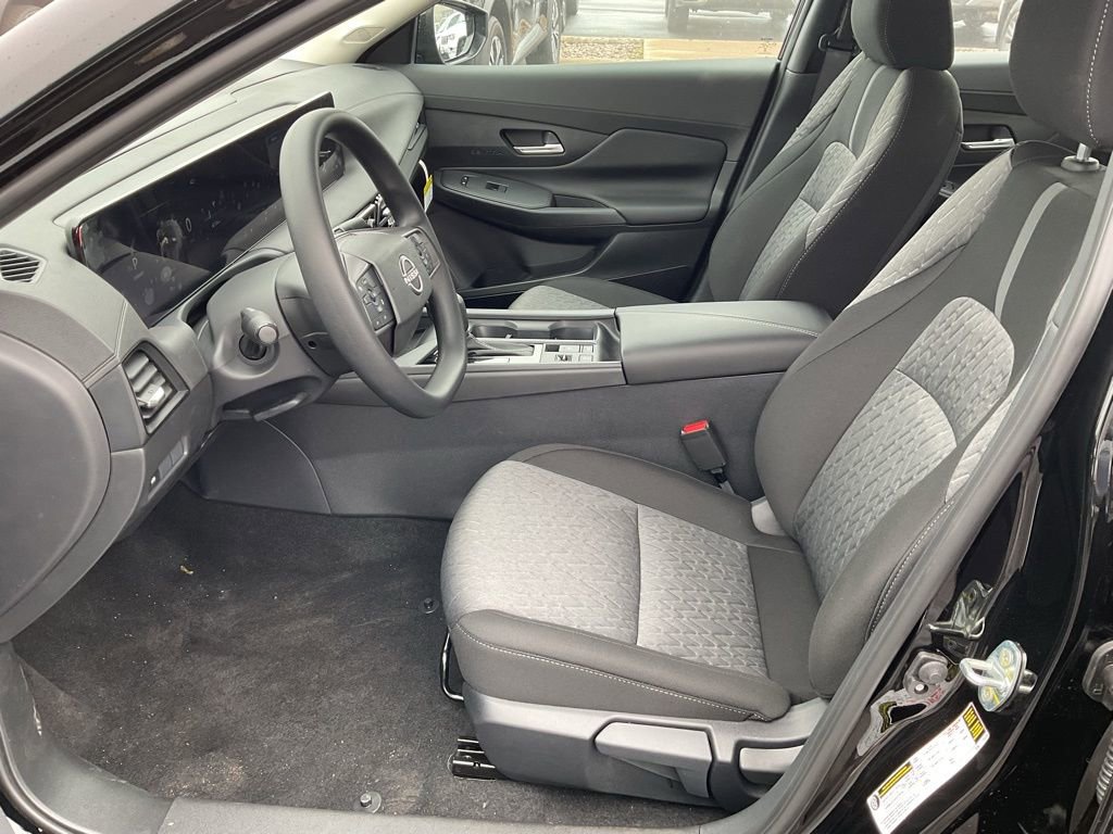 New 2026 Nissan Sentra SV w/ Floor Mat Package FWD image 10