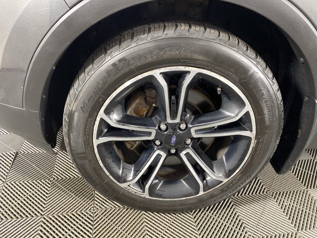 Used 2015 Ford Explorer Sport w/ Equipment Group 401A AWD/4WD image 11