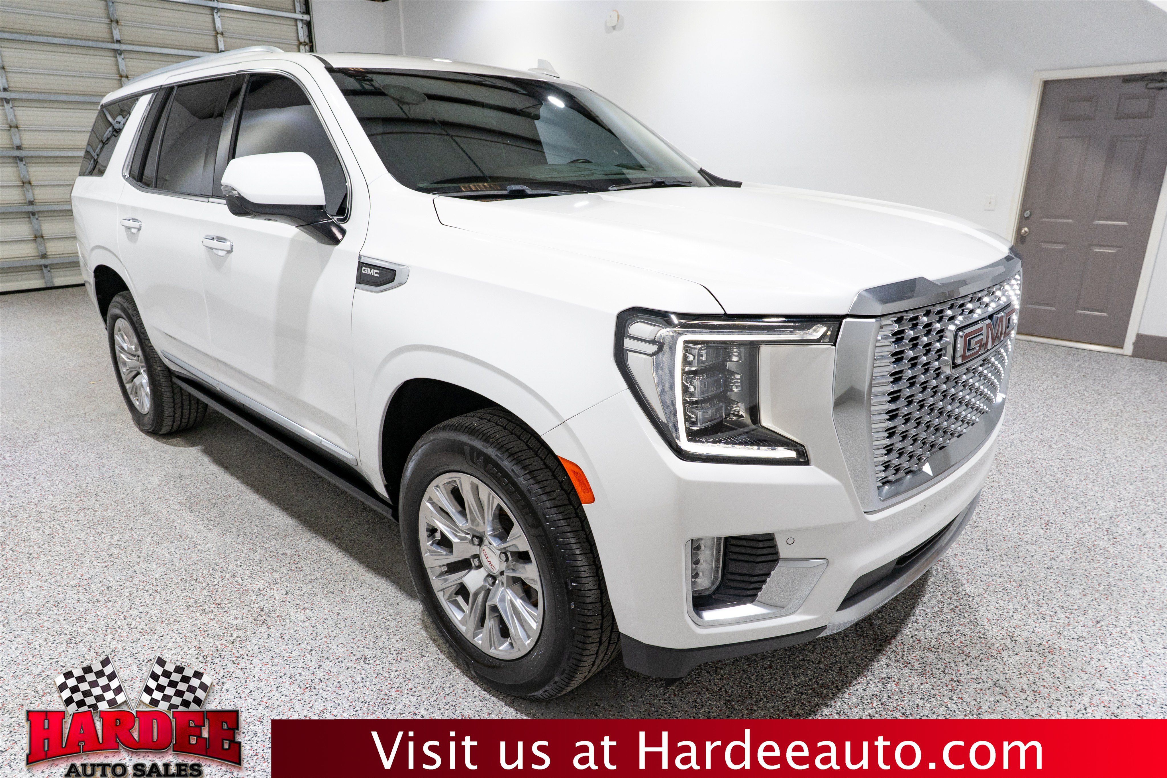 Used 2021 GMC Yukon Denali AWD/4WD image 6