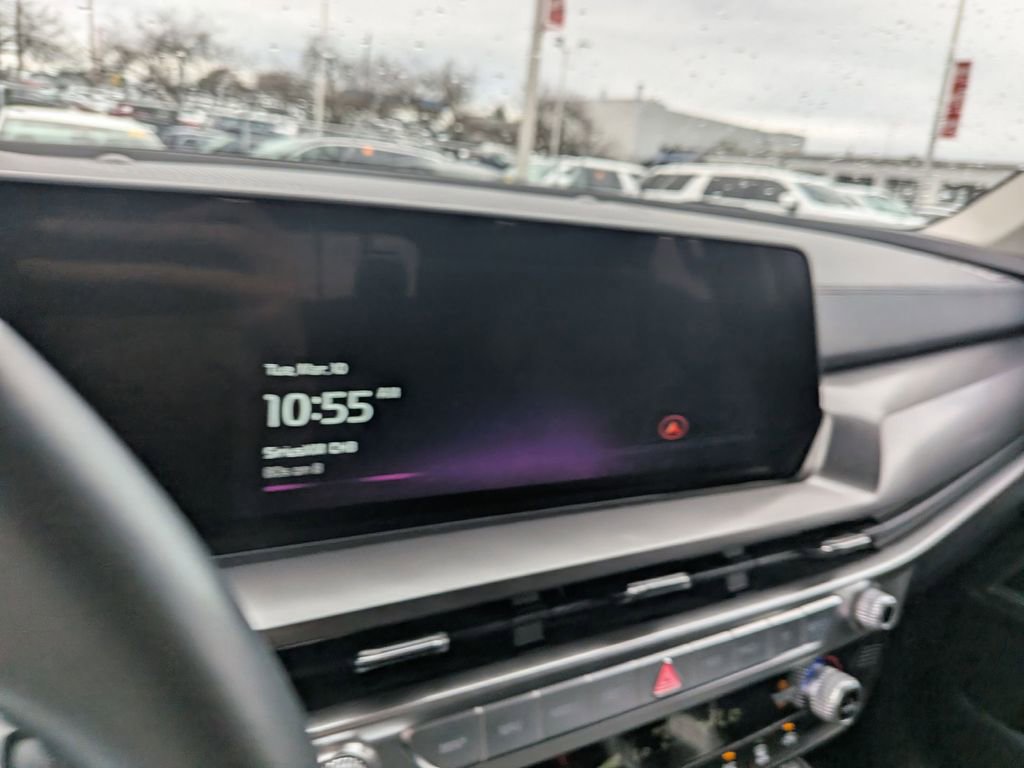 Used 2025 Kia Telluride S image 17