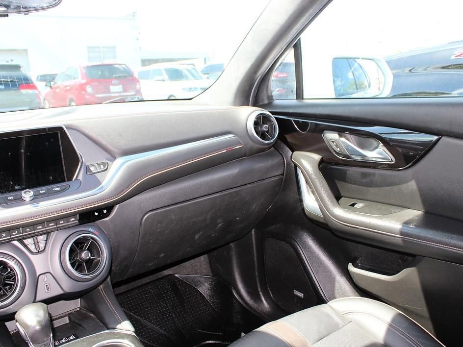 Used 2020 Chevrolet Blazer Premier w/ Driver Confidence II Package AWD/4WD image 34