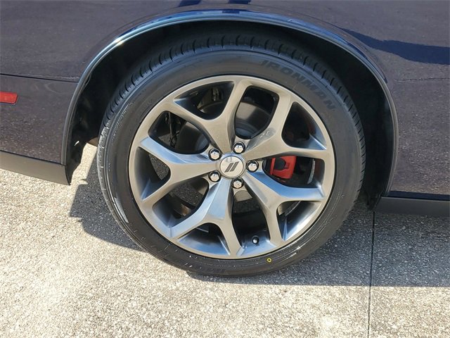 Used 2017 Dodge Challenger R/T Plus image 5