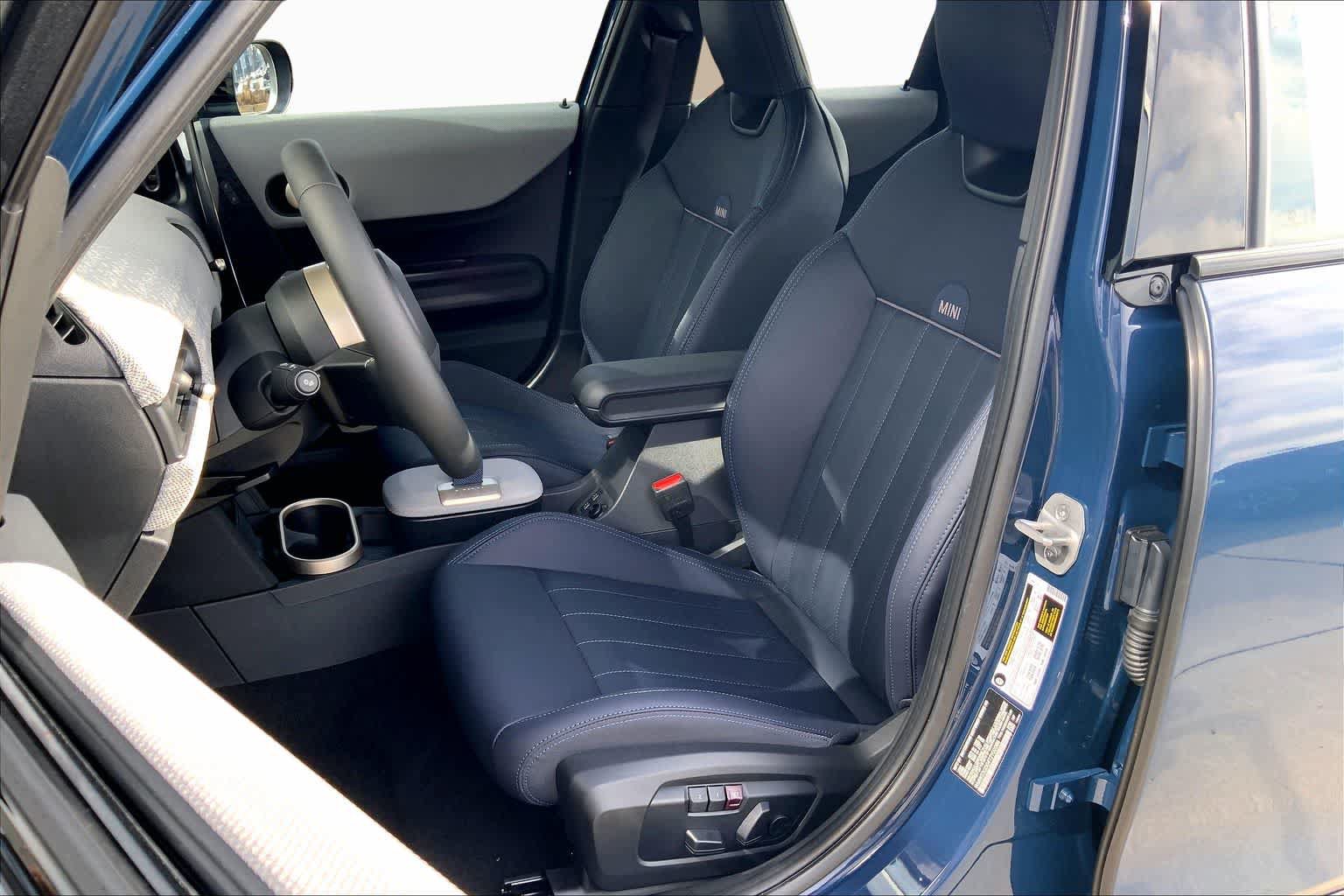 New 2026 MINI Cooper S FWD image 9
