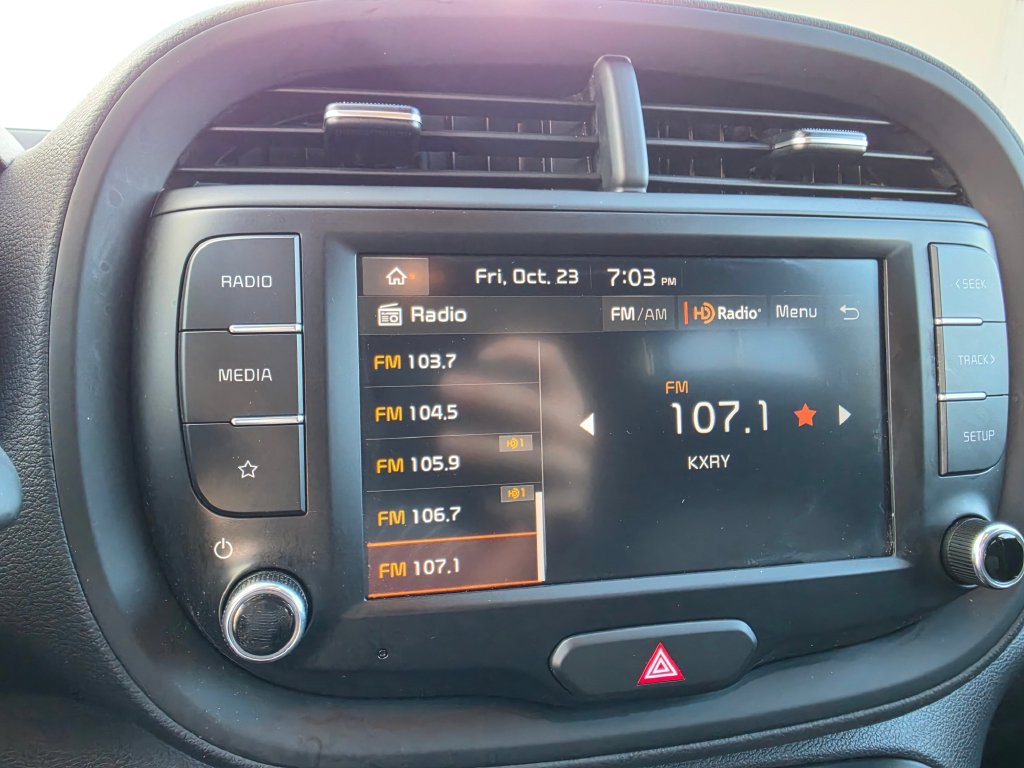 Certified 2023 Kia Soul LX w/ LX Technology Package FWD image 28