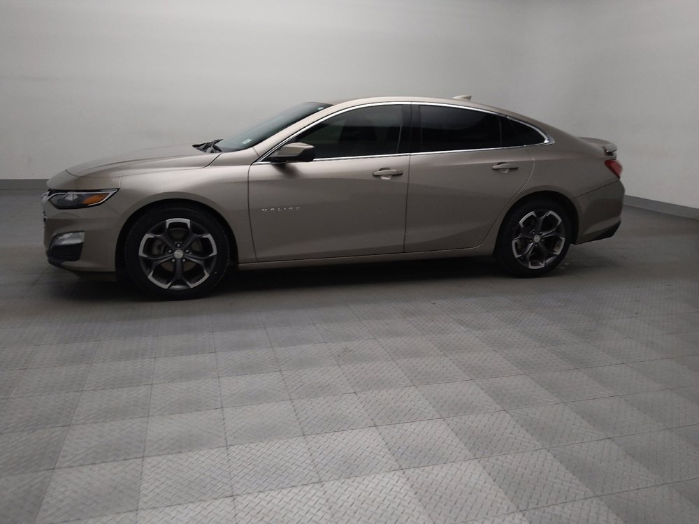 Used 2022 Chevrolet Malibu LT image 2