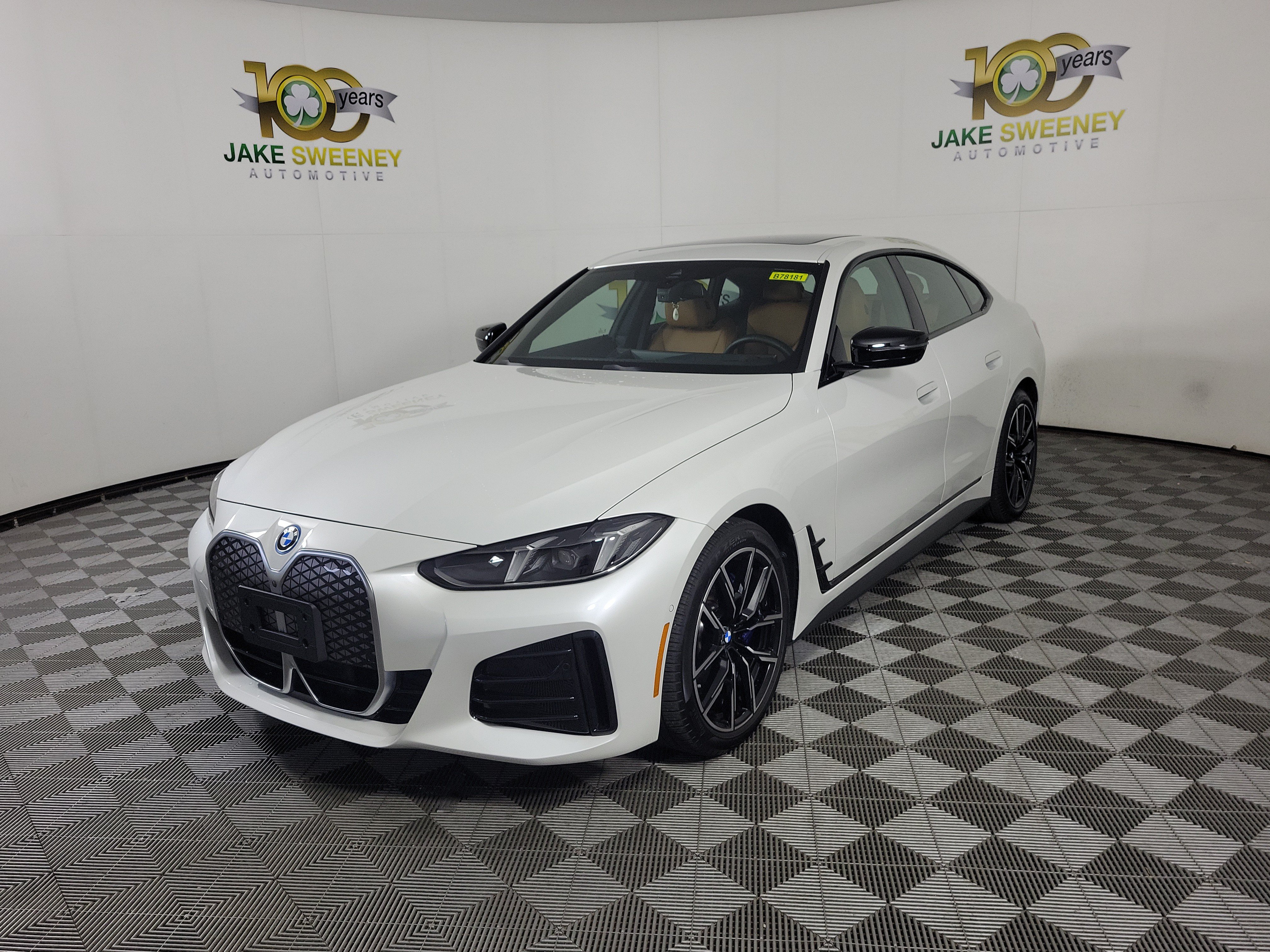 Certified 2025 BMW i4 xDrive40i w/ M Sport Package AWD/4WD image 3