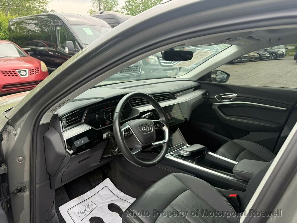 Used 2024 Audi Q8 e-tron Premium AWD/4WD image 6